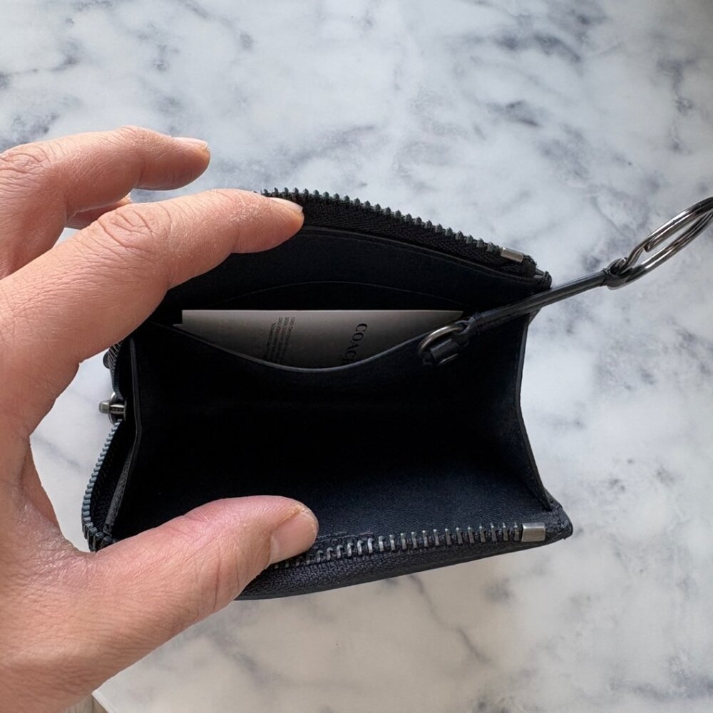 NWT Coach Complimentary L Zip Card Case - Picture 4 of 5